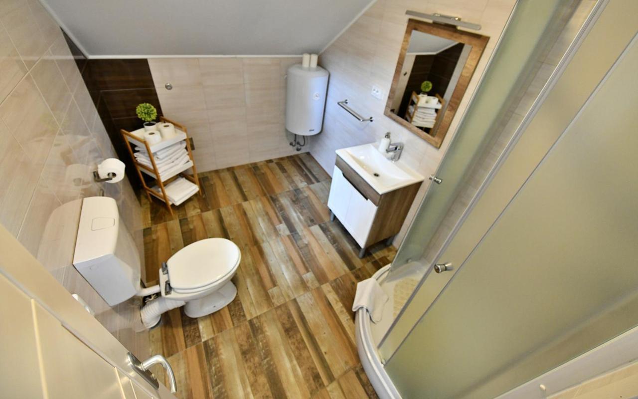 Apartman Doris 라코비카 외부 사진