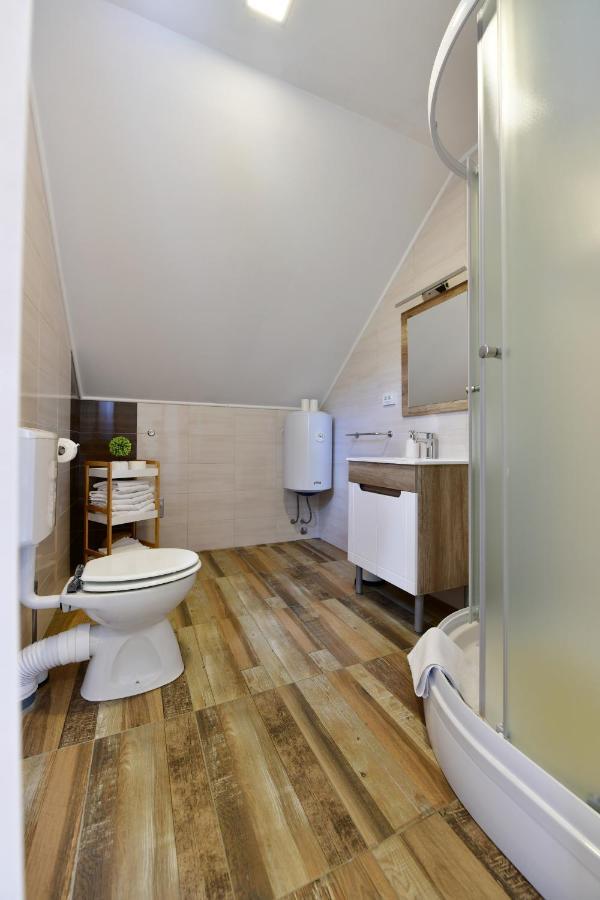 Apartman Doris 라코비카 외부 사진